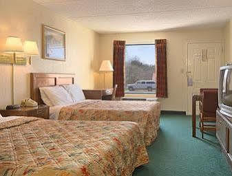 Days Inn By Wyndham Apple Valley Pigeon Forge/Sevierville Extérieur photo